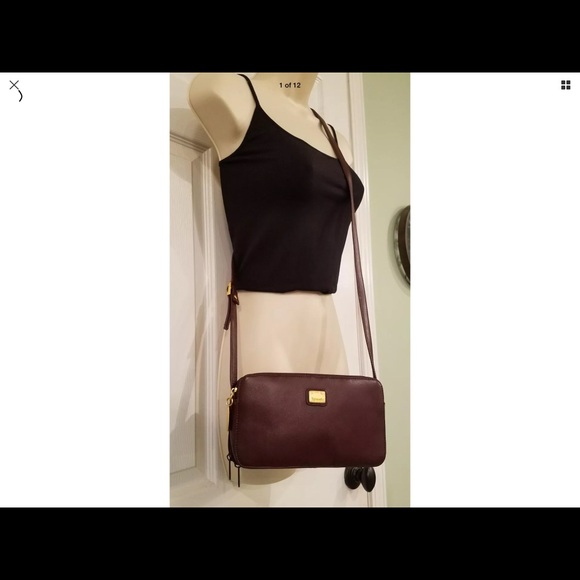 Tignanello Handbags - Tignanello cross body